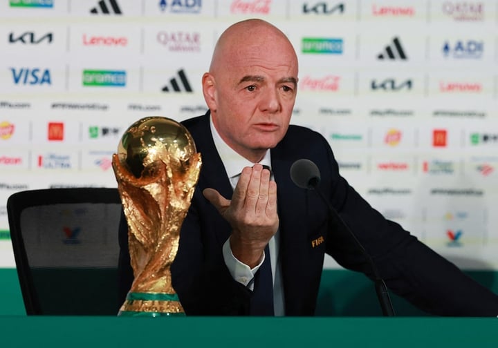 infatino reuters 23575604 - World Cup 2026 lãi chưa từng có, Chủ tịch FIFA vẫn bị chỉ trích